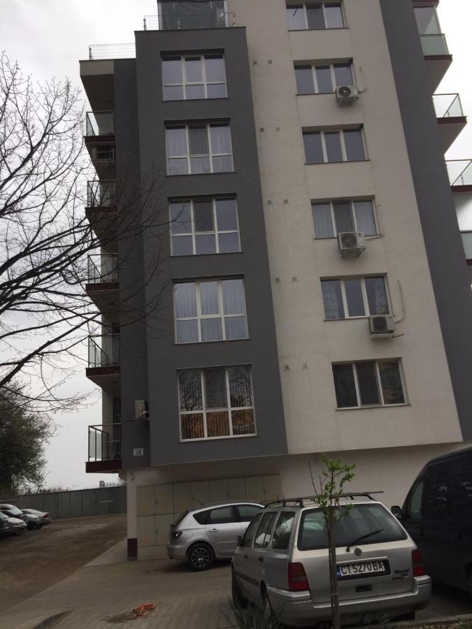 Уютен Нов Апартамент - Стара Загора С Две Спални Apartment Exterior photo