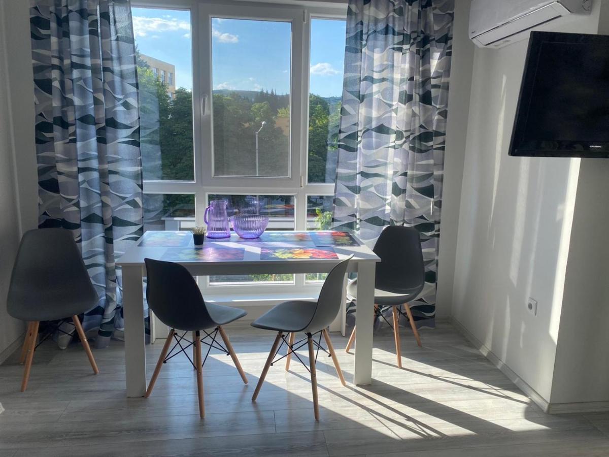 Уютен Нов Апартамент - Стара Загора С Две Спални Apartment Exterior photo